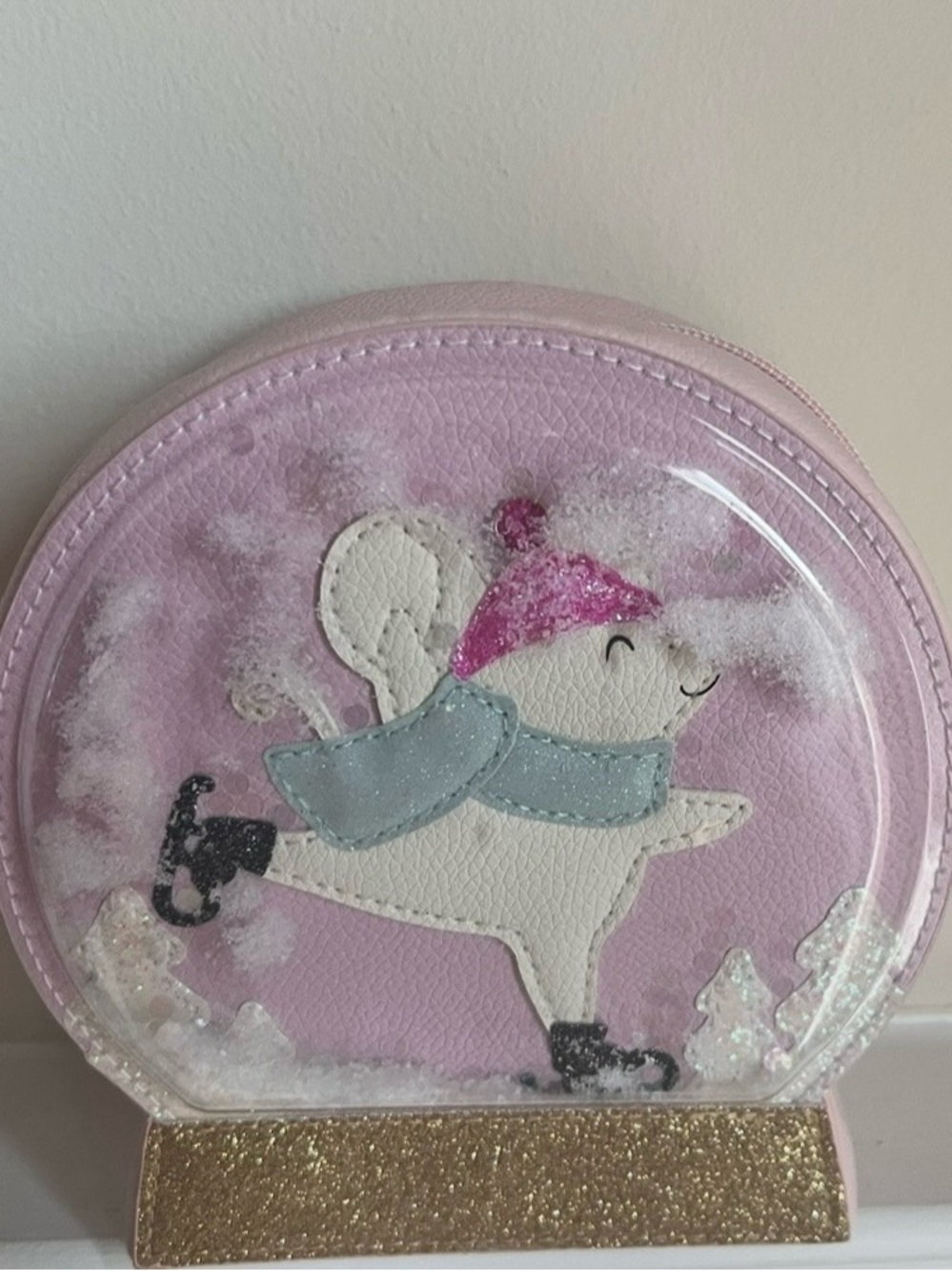 Bath & Body Works New Nora Ice Skating Mouse Snow Globe Cosmetic Bag Makeup